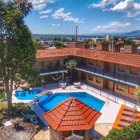 Hotel Carlos Paz فيلا كارلوس باز المظهر الخارجي الصورة