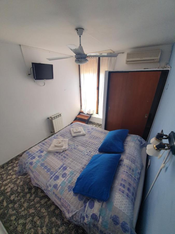 Hotel Carlos Paz فيلا كارلوس باز المظهر الخارجي الصورة